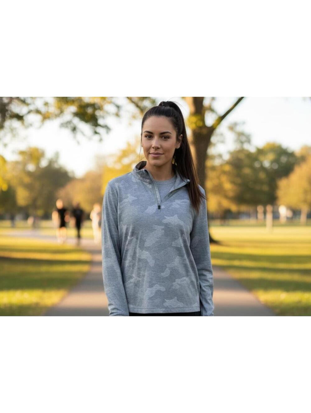 Yogalicious Gray Camouflage Quarter Zip Pullover XL
